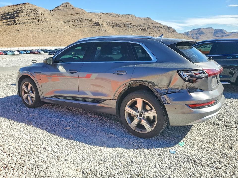 2019 AUDI E-TRON PREMIUM PLUS 2