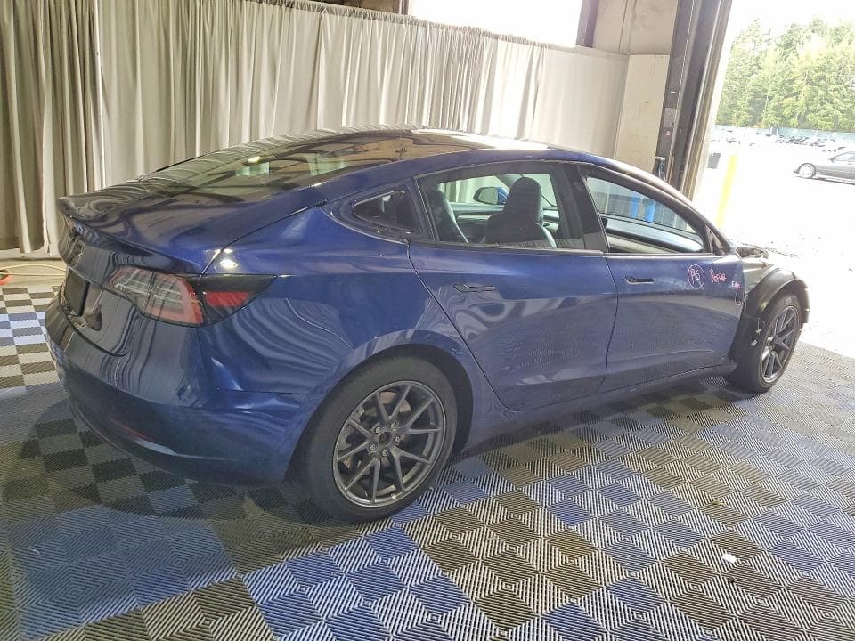 2023 TESLA MODEL 3 3