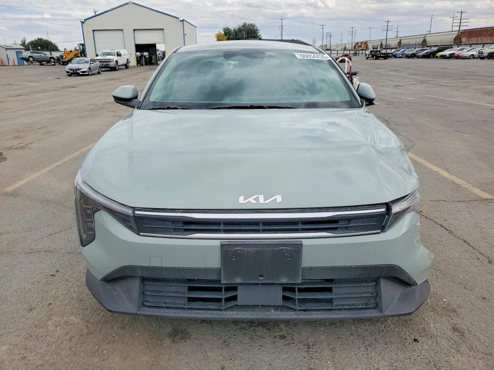 2025 KIA K4 LXS 5