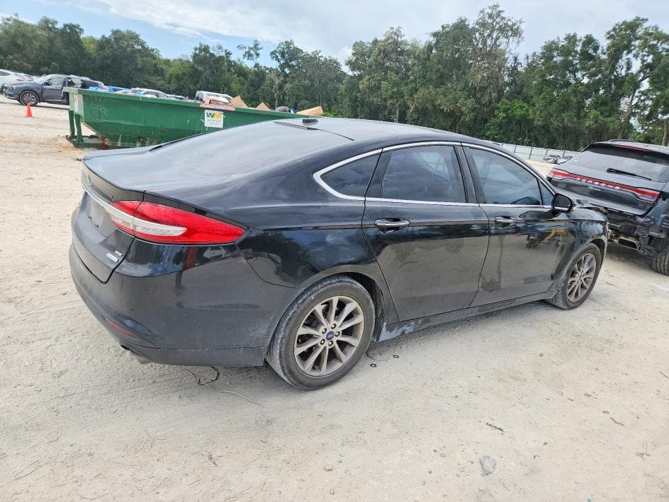 2017 FORD FUSION SE 3