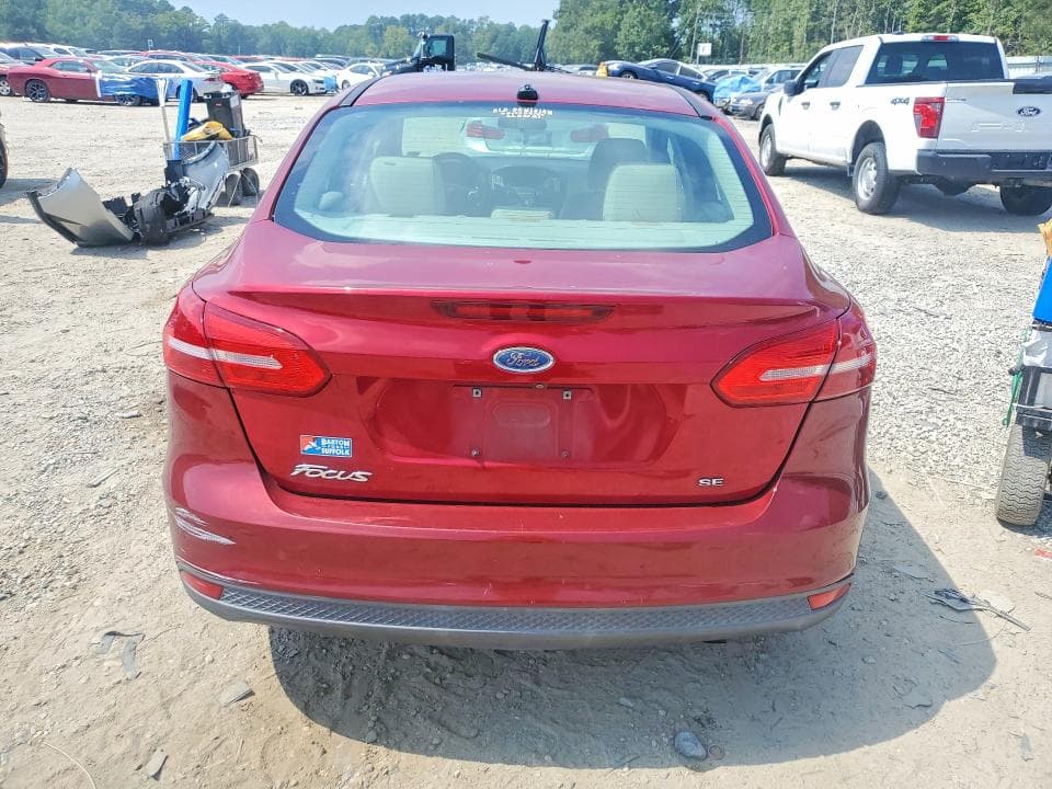 2017 FORD FOCUS SE 6