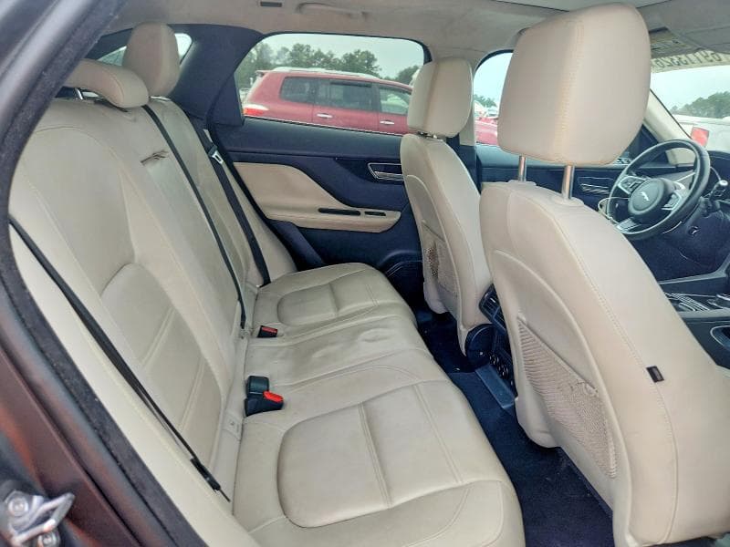 2019 JAGUAR F-PACE PRESTIGE 11