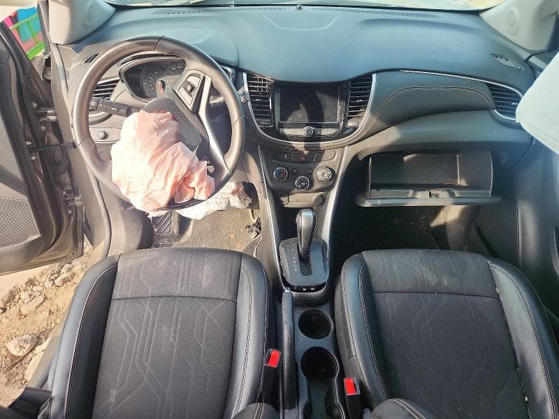 2020 CHEVROLET TRAX 1LT 8