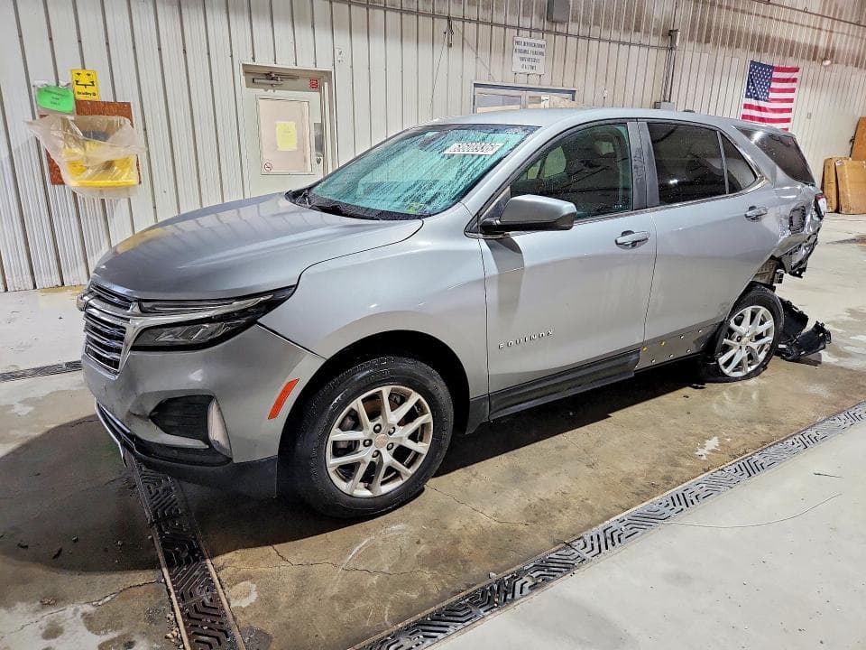 2024 CHEVROLET EQUINOX LT - 1