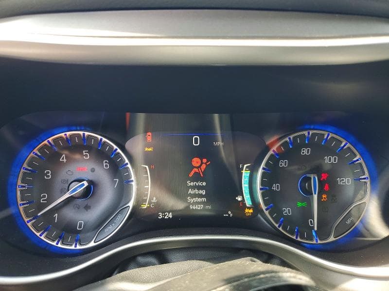 2022 CHRYSLER PACIFICA TOURING L 9
