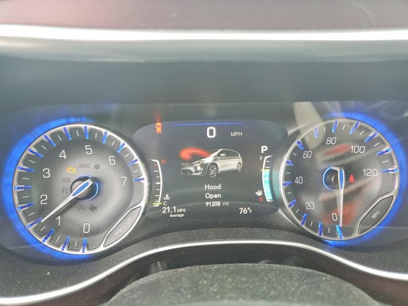 2017 CHRYSLER PACIFICA LIMITED 9