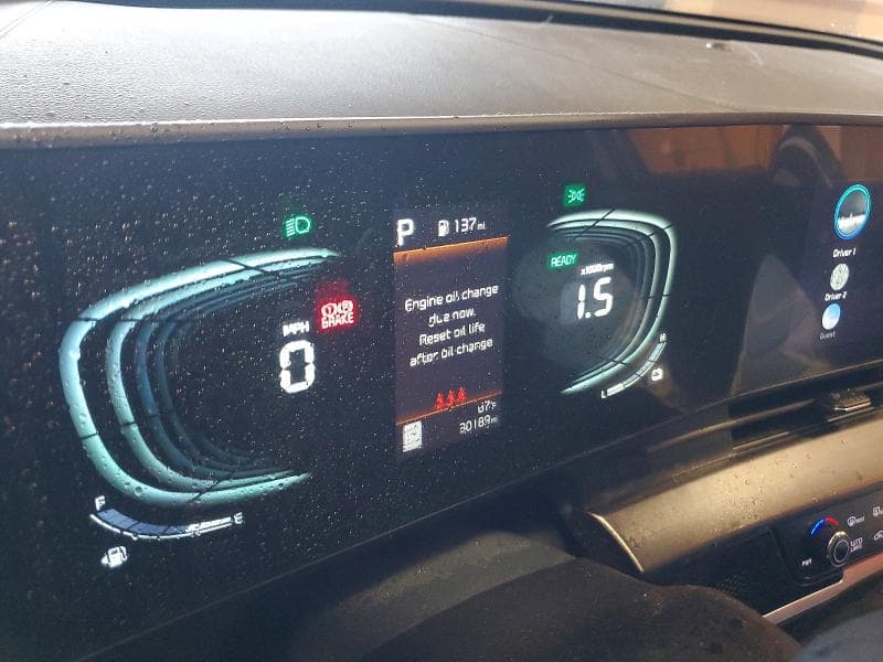 2025 KIA SPORTAGE EX 9