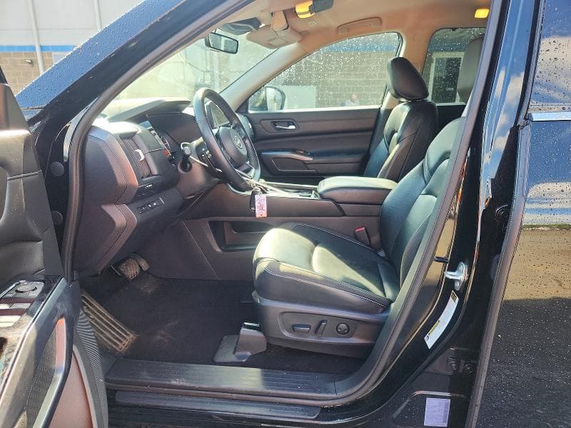 2023 NISSAN PATHFINDER SL 7