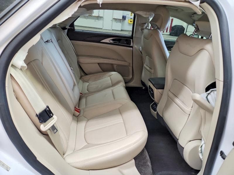 2018 LINCOLN MKZ RESERVE 10