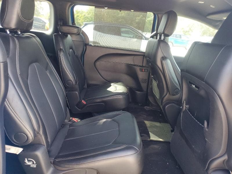 2026 CHRYSLER PACIFICA SELECT 11