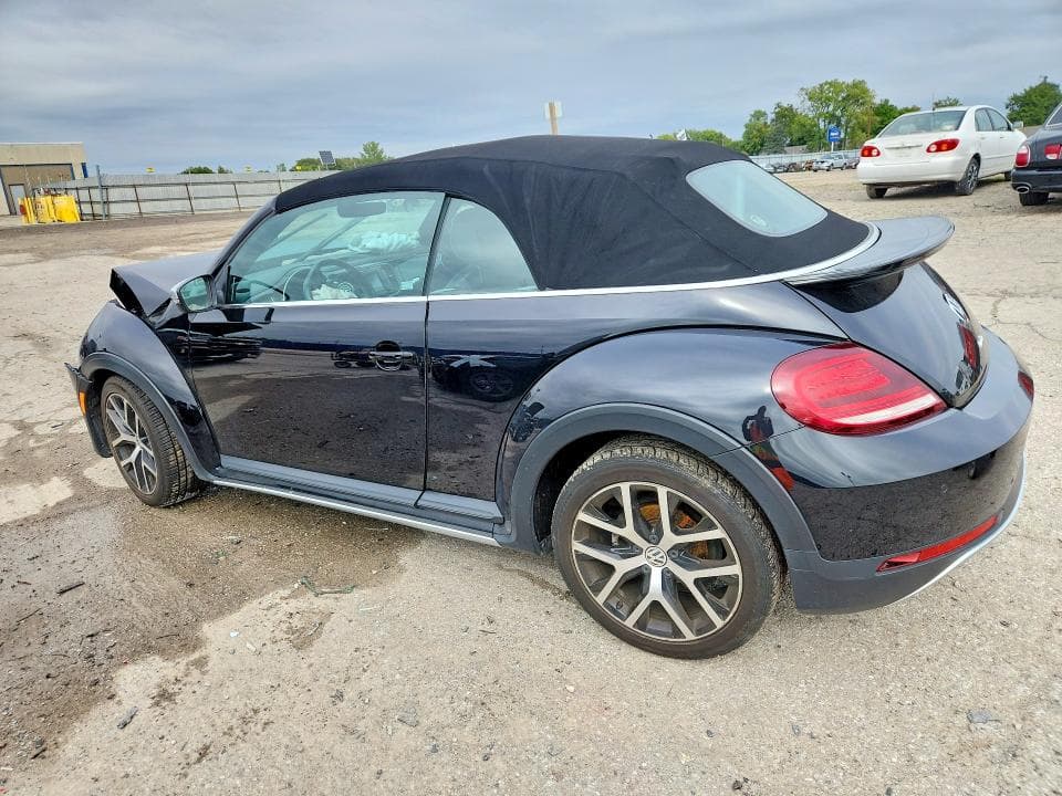 2017 VOLKSWAGEN BEETLE DUNE 2