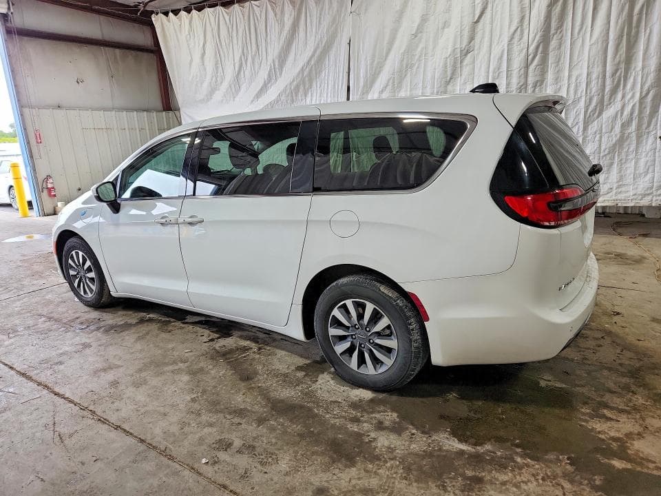 2023 CHRYSLER PACIFICA HYBRID TOURING L 2
