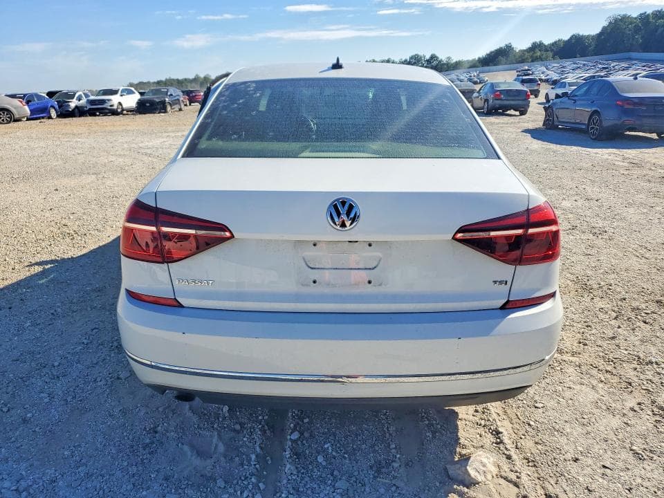 2019 VOLKSWAGEN PASSAT WOLFSBURG 6
