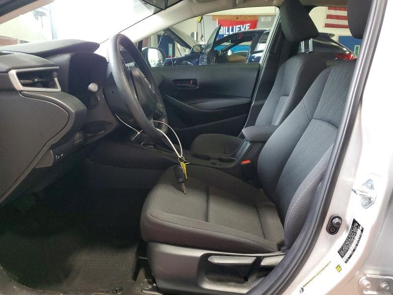 2026 TOYOTA COROLLA LE 7