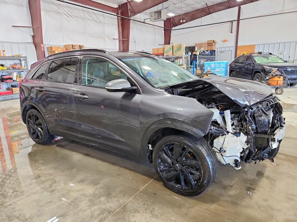 2018 KIA NIRO EX 4