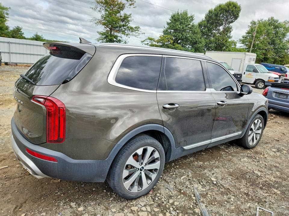 2022 KIA TELLURIDE S 3
