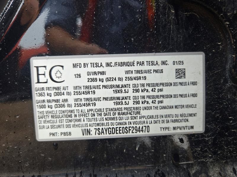 2025 TESLA MODEL Y 12