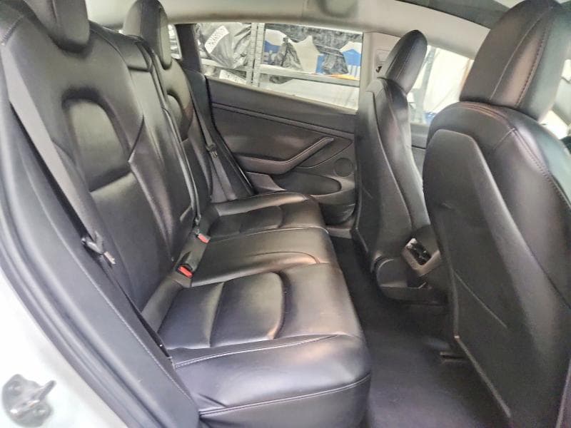 2023 TESLA MODEL 3 10