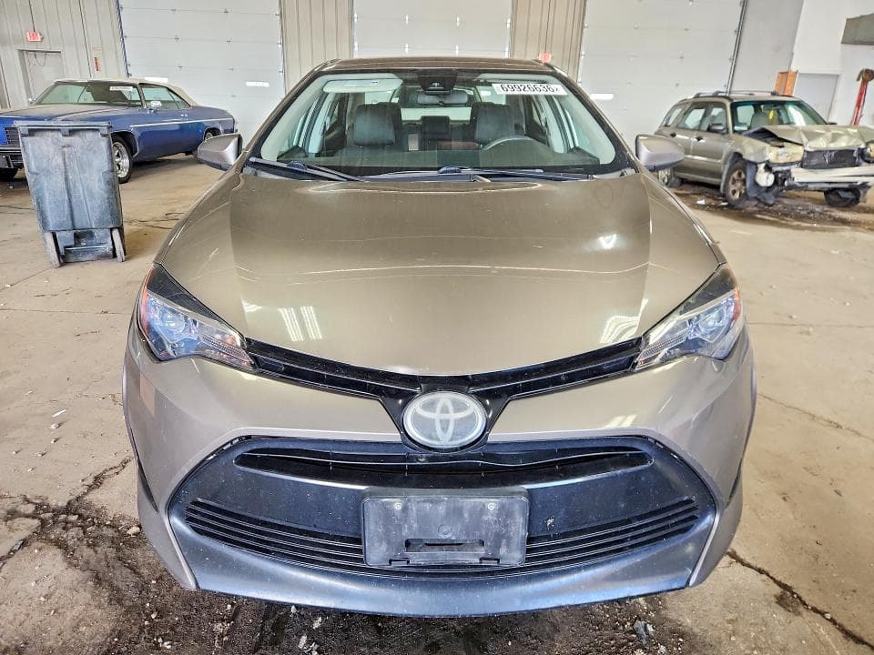 2017 TOYOTA COROLLA LE 5