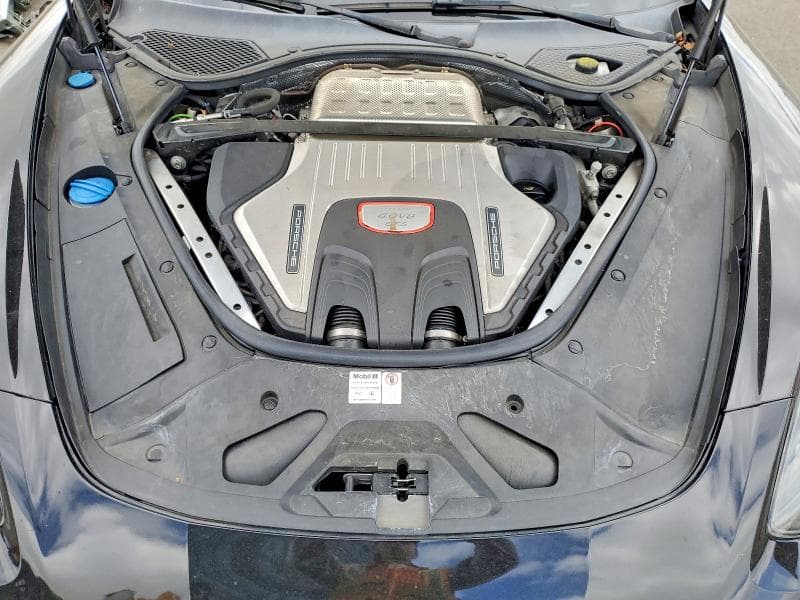 2020 PORSCHE PANAMERA GTS 11