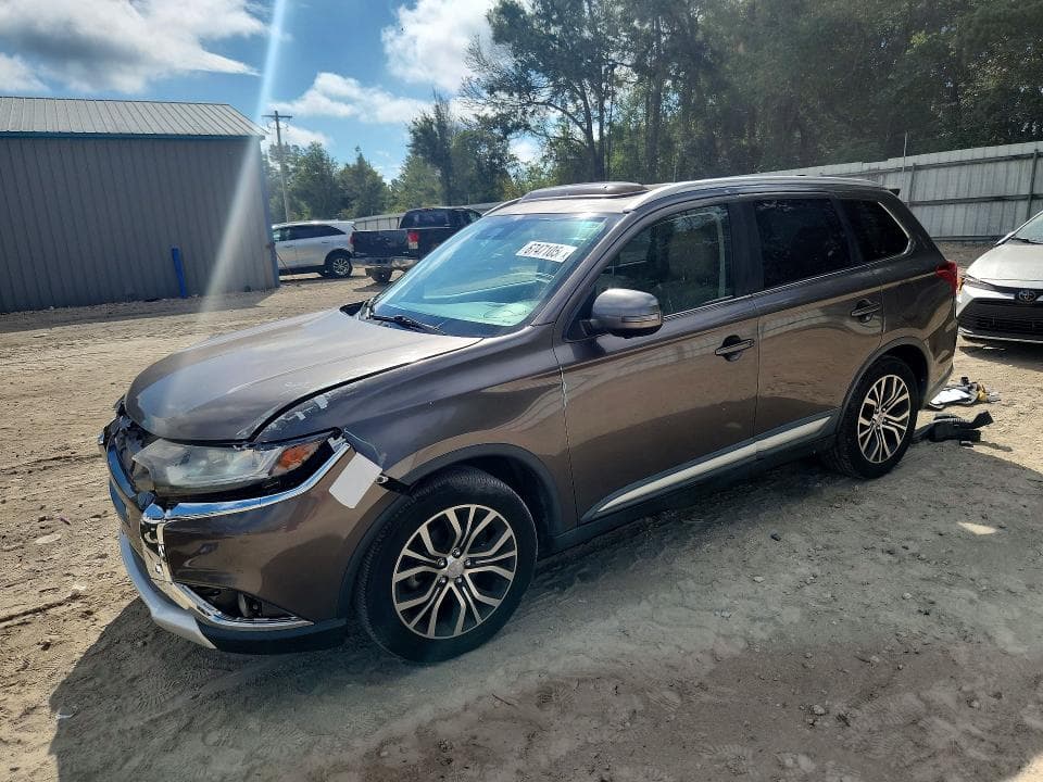 2017 MITSUBISHI OUTLANDER SE