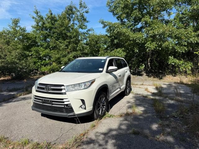 2018 TOYOTA HIGHLANDER XLE 2