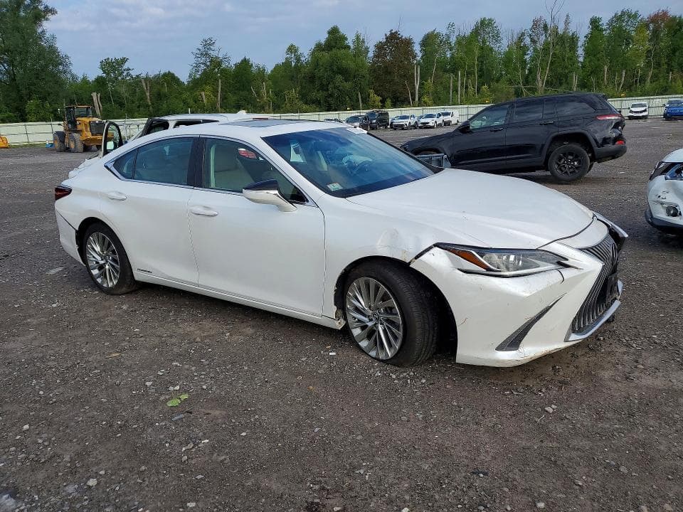 2021 LEXUS ES 300H LUXURY 4