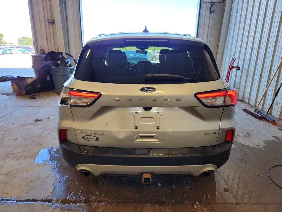 2020 FORD ESCAPE TITANIUM 6