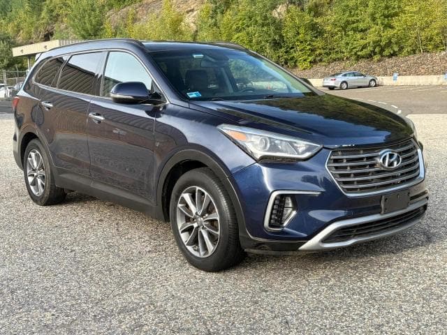 2017 HYUNDAI SANTA FE SE - 1