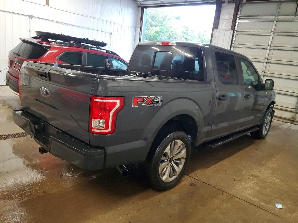 2017 FORD F150 SUPERCREW 3