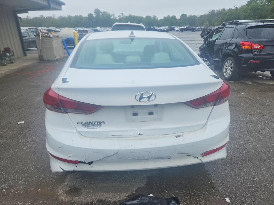 2017 HYUNDAI ELANTRA SE 6