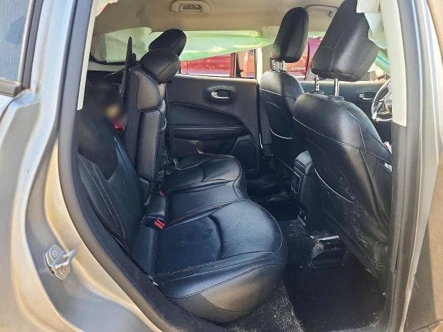 2020 JEEP COMPASS LIMITED 11