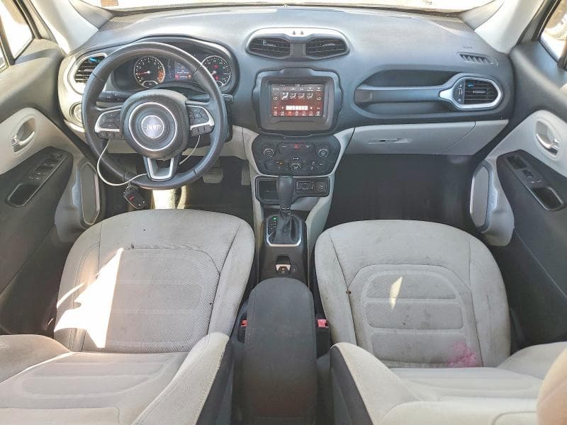 2018 JEEP RENEGADE LATITUDE 8