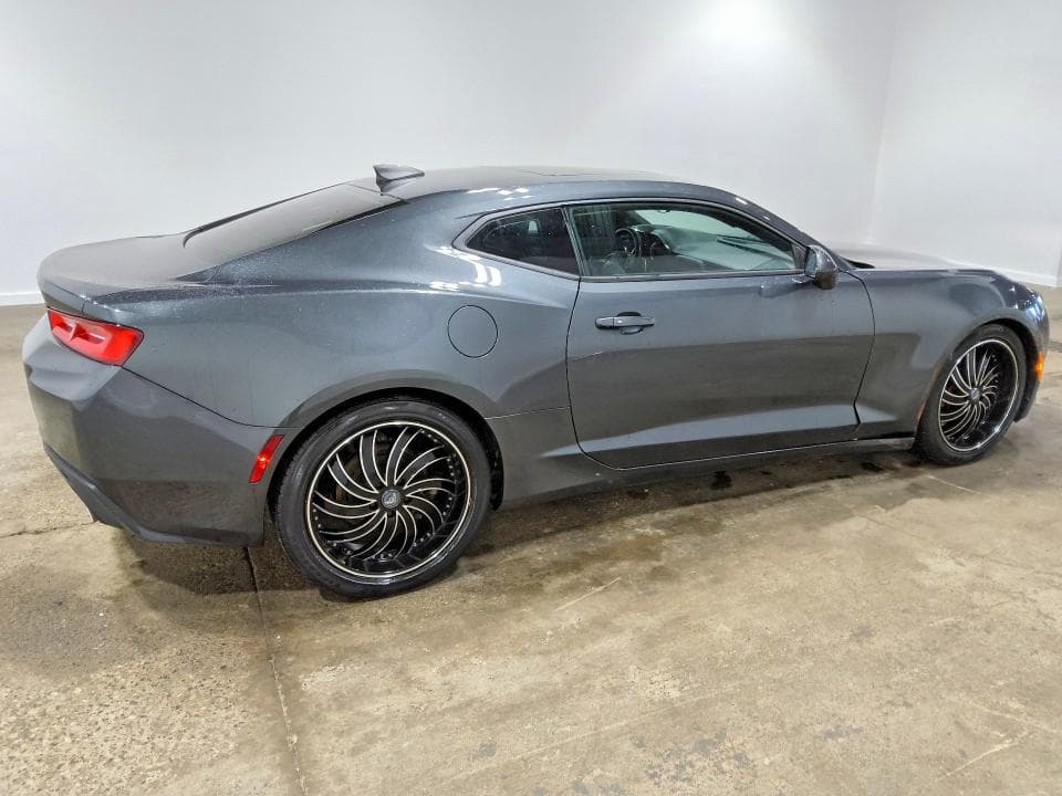 2018 CHEVROLET CAMARO LT 3