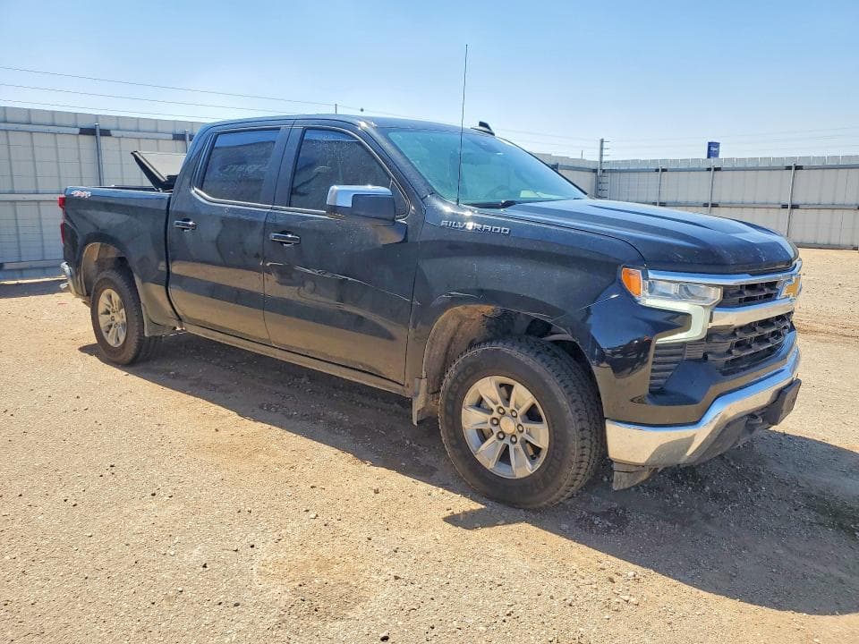 2023 CHEVROLET SILVERADO K1500 LT 4
