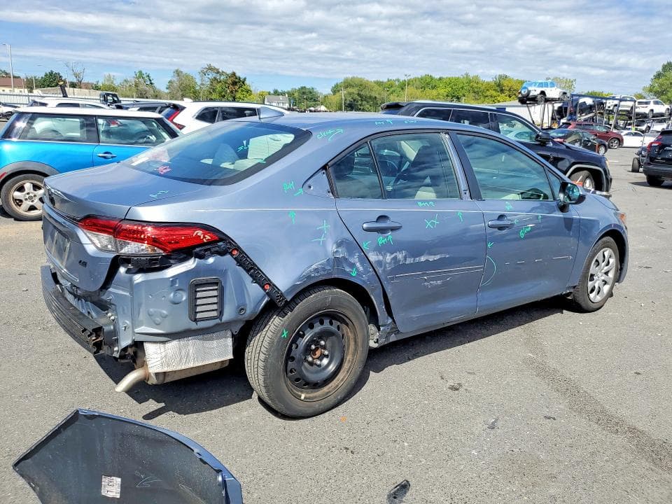 2024 TOYOTA COROLLA LE 3