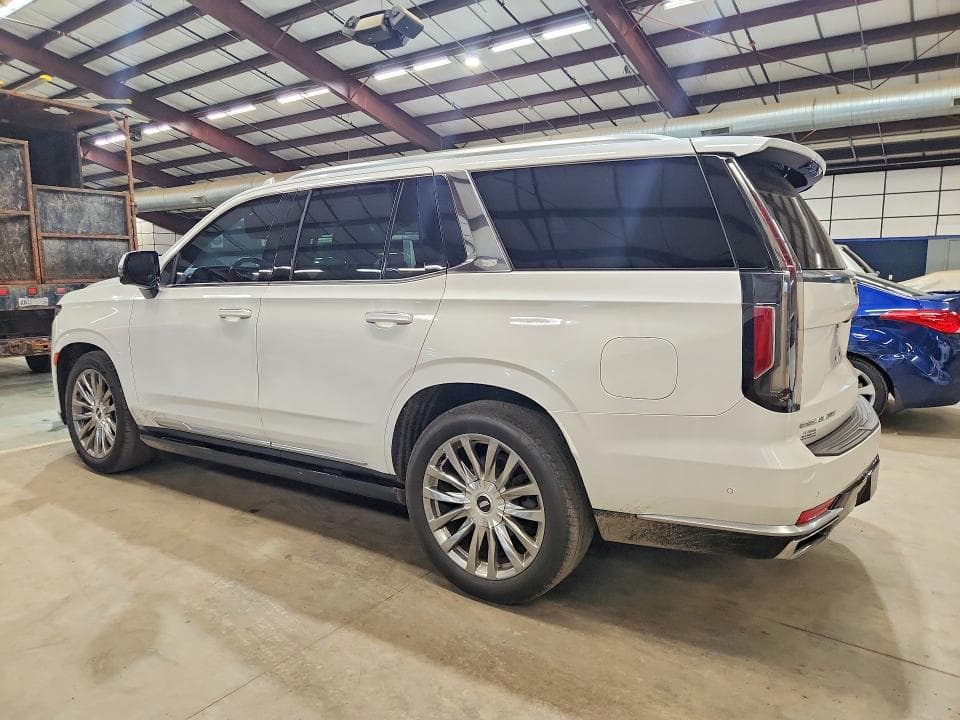 2022 CADILLAC ESCALADE PREMIUM LUXURY 2