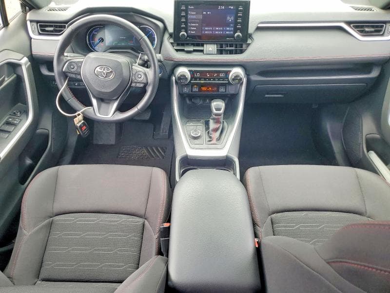 2021 TOYOTA RAV4 PRIME SE 8