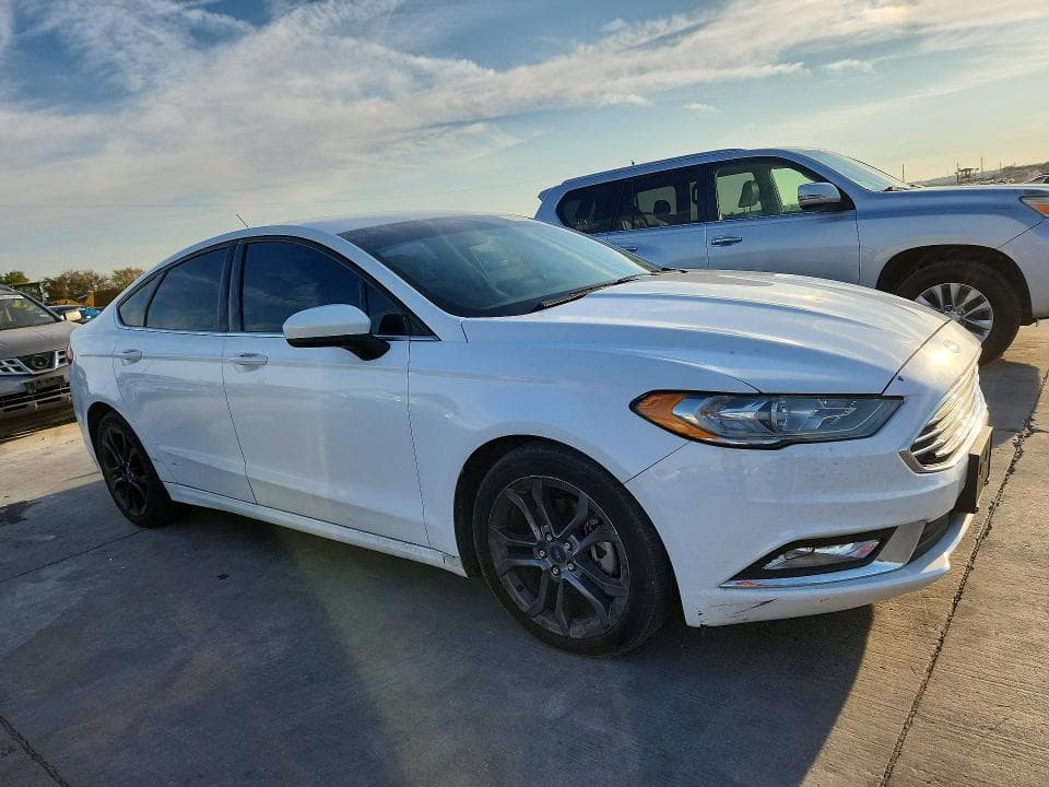 2018 FORD FUSION SE 4