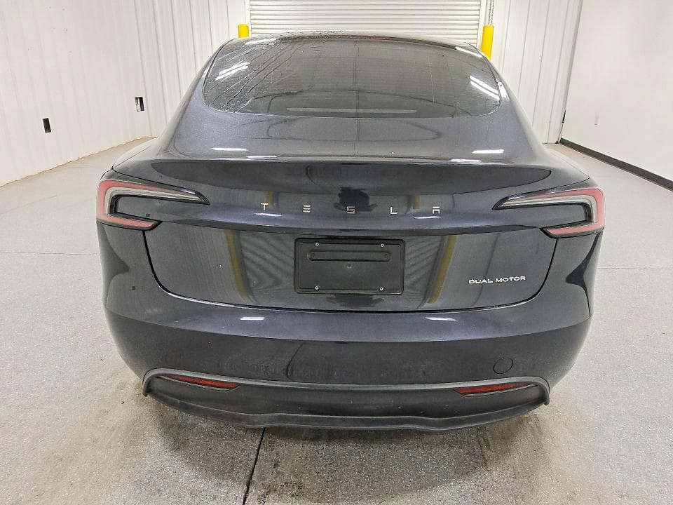 2024 TESLA MODEL 3 6