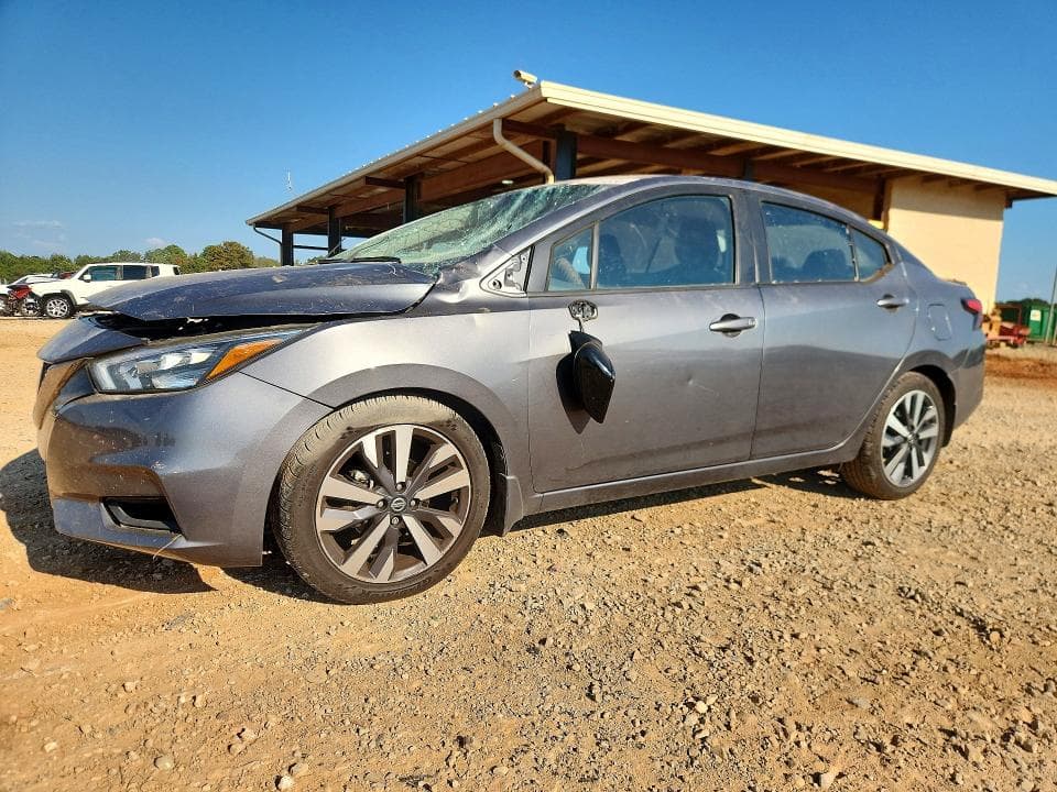 2020 NISSAN VERSA SR - 1