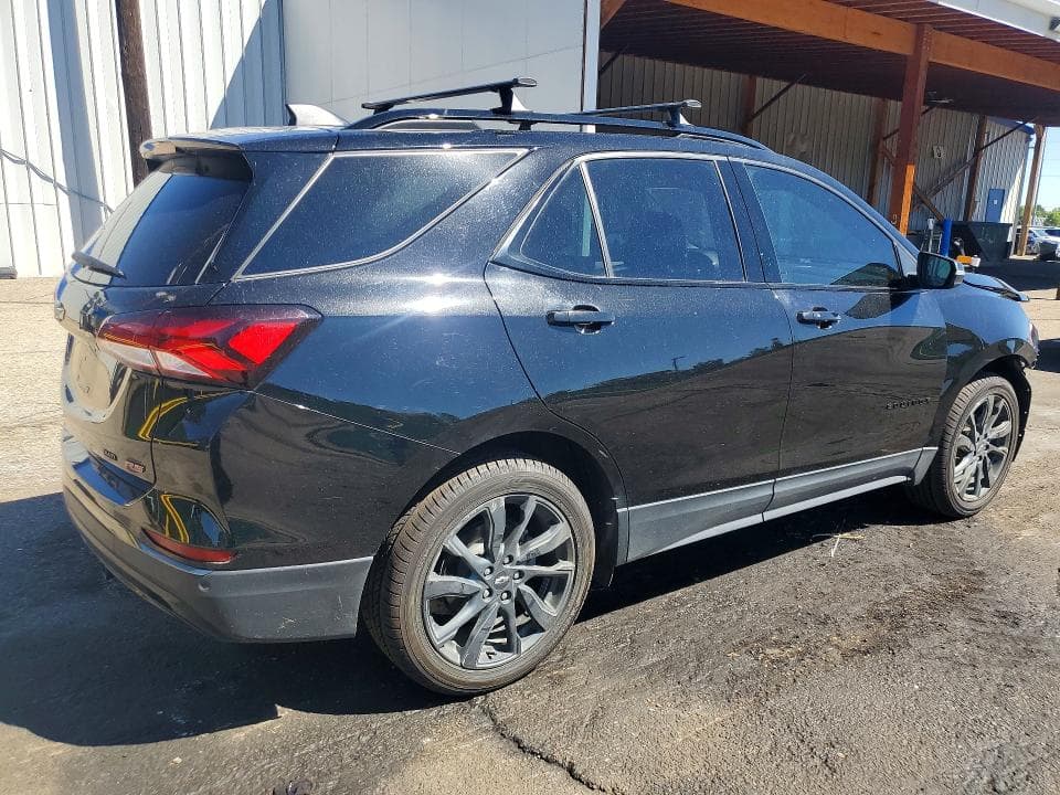 2023 CHEVROLET EQUINOX RS 3
