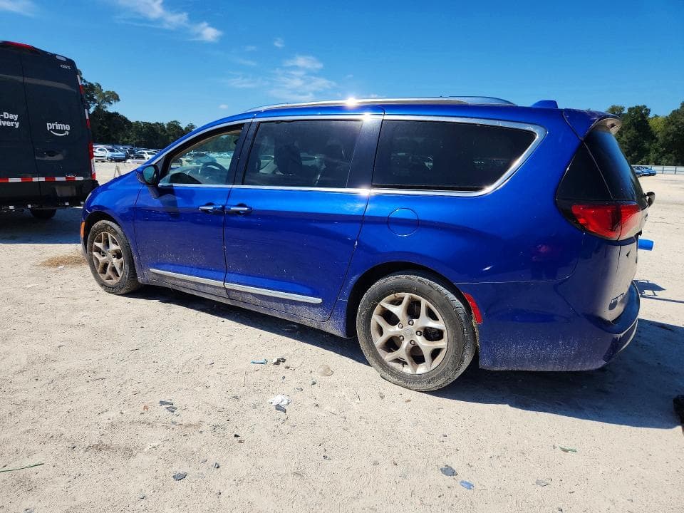 2020 CHRYSLER PACIFICA TOURING L 2