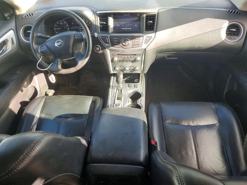2017 NISSAN PATHFINDER SL 8