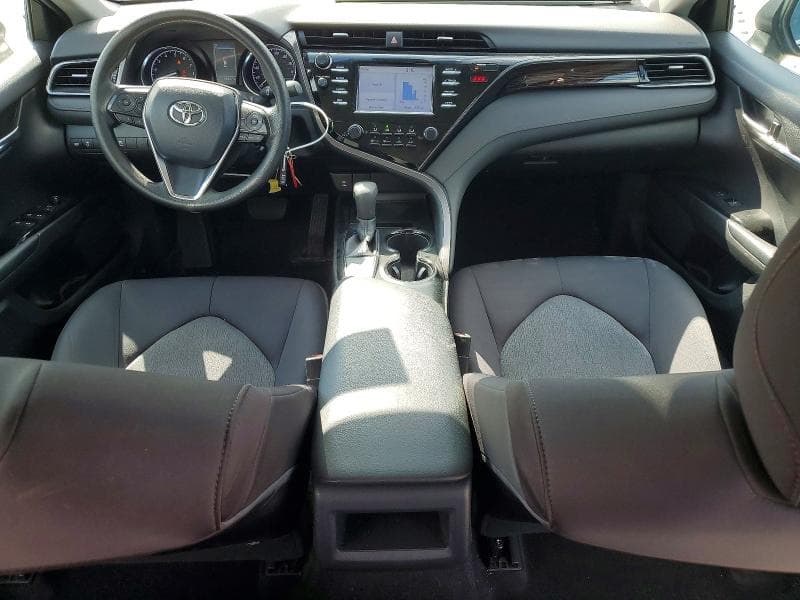 2019 TOYOTA CAMRY LE 8