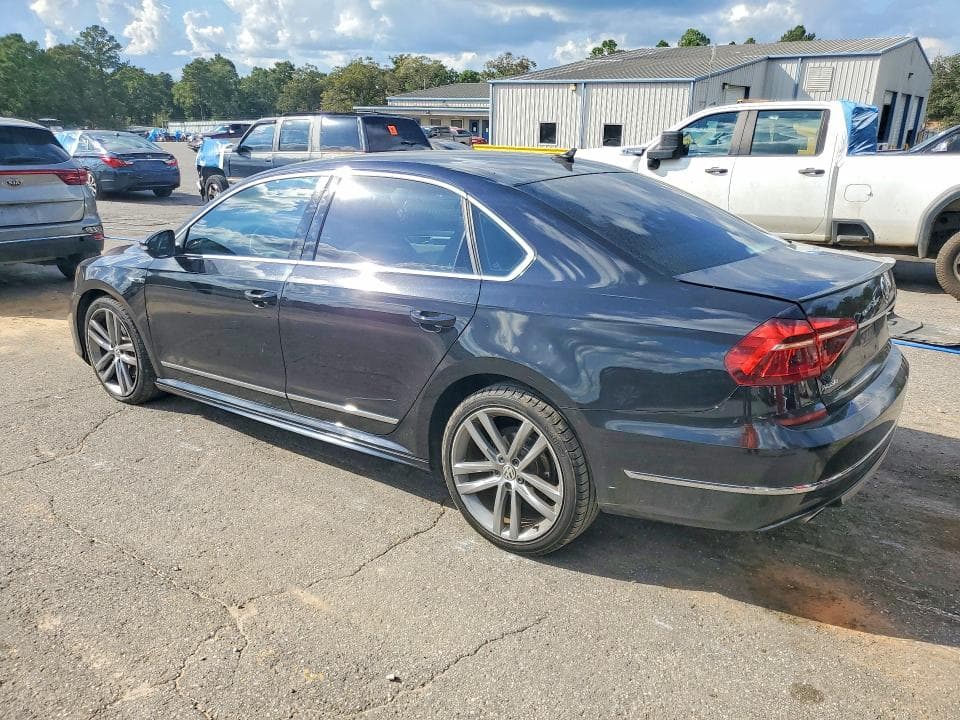 2017 VOLKSWAGEN PASSAT R-LINE 2