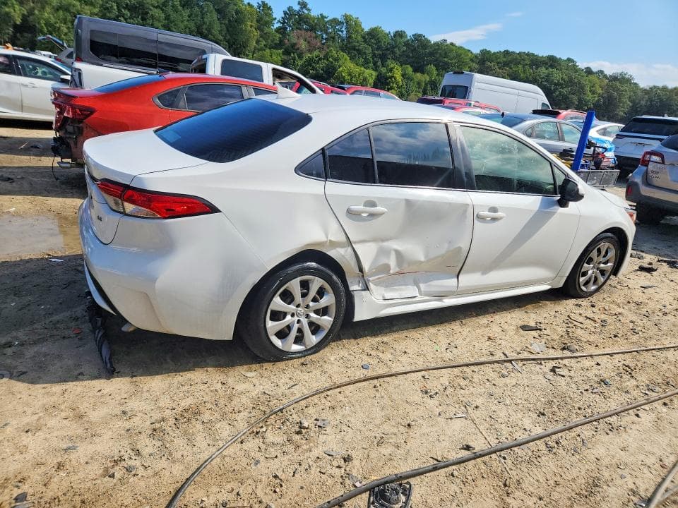 2020 TOYOTA COROLLA LE 3