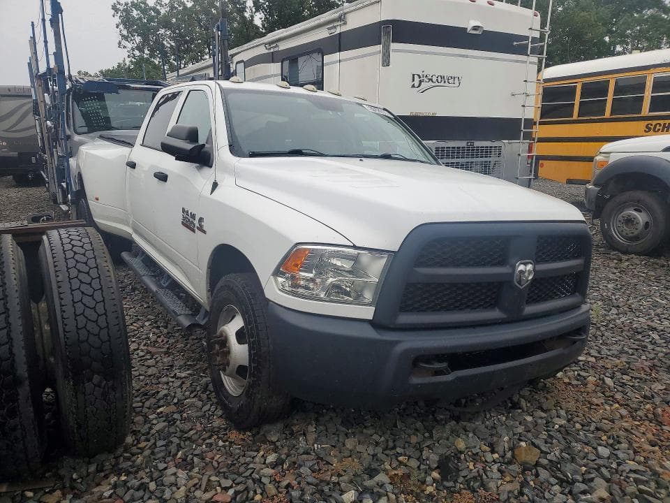 2018 RAM 3500 ST 4