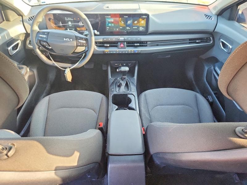 2025 KIA K4 LXS 8