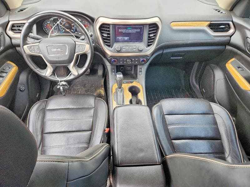 2017 GMC ACADIA DENALI 8